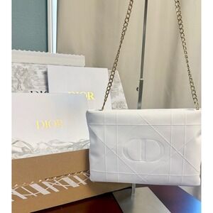 Christian Dior White Cannage Quilted Clutch Bag Gold Chain Star Zipper Pull Box
